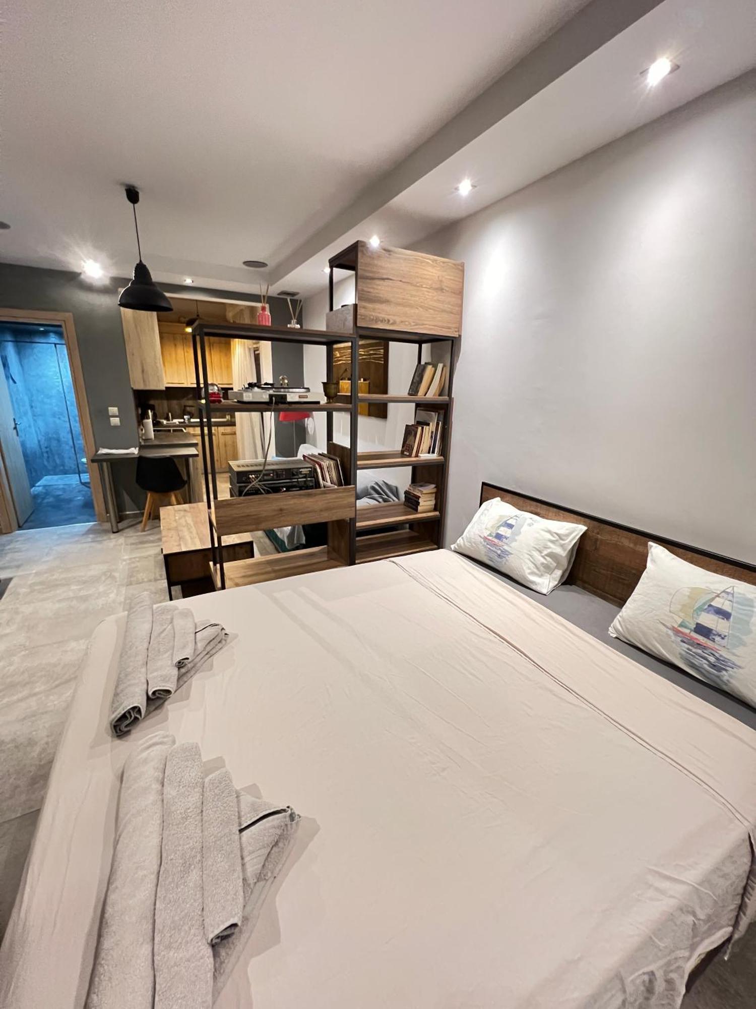 Modern Apartment In The Heart Of The City Alexandroúpolis Ngoại thất bức ảnh