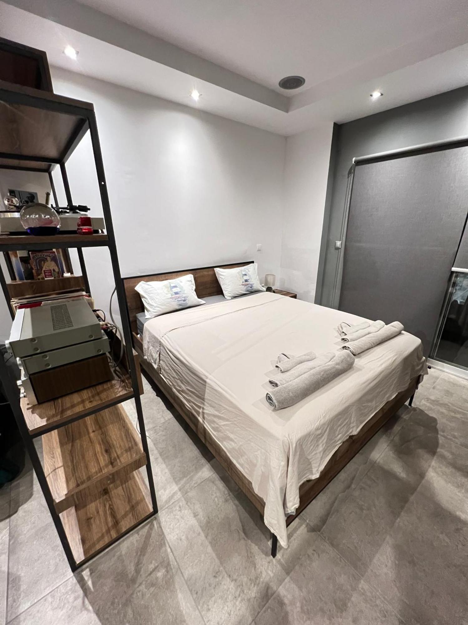 Modern Apartment In The Heart Of The City Alexandroúpolis Ngoại thất bức ảnh