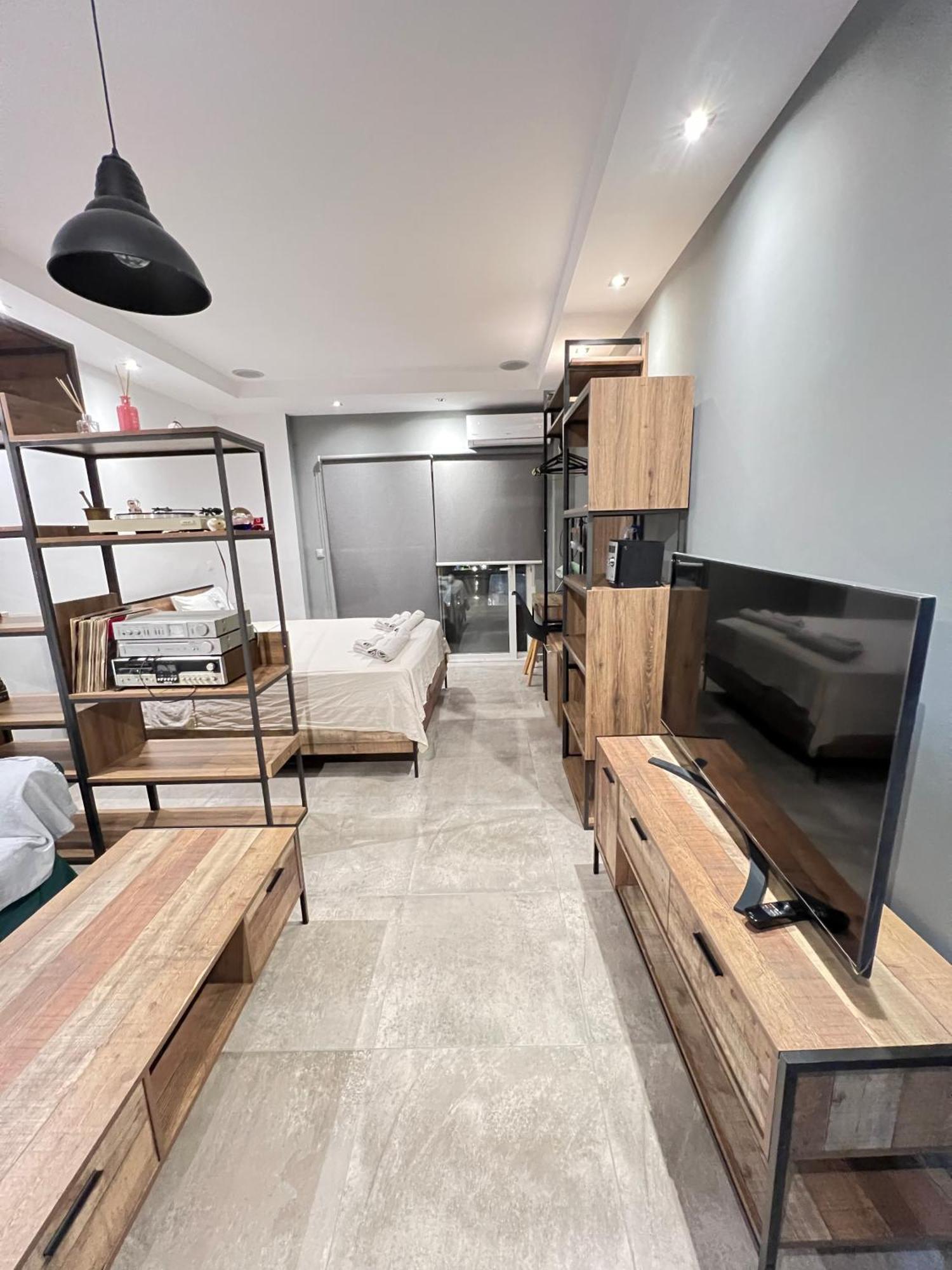 Modern Apartment In The Heart Of The City Alexandroúpolis Ngoại thất bức ảnh