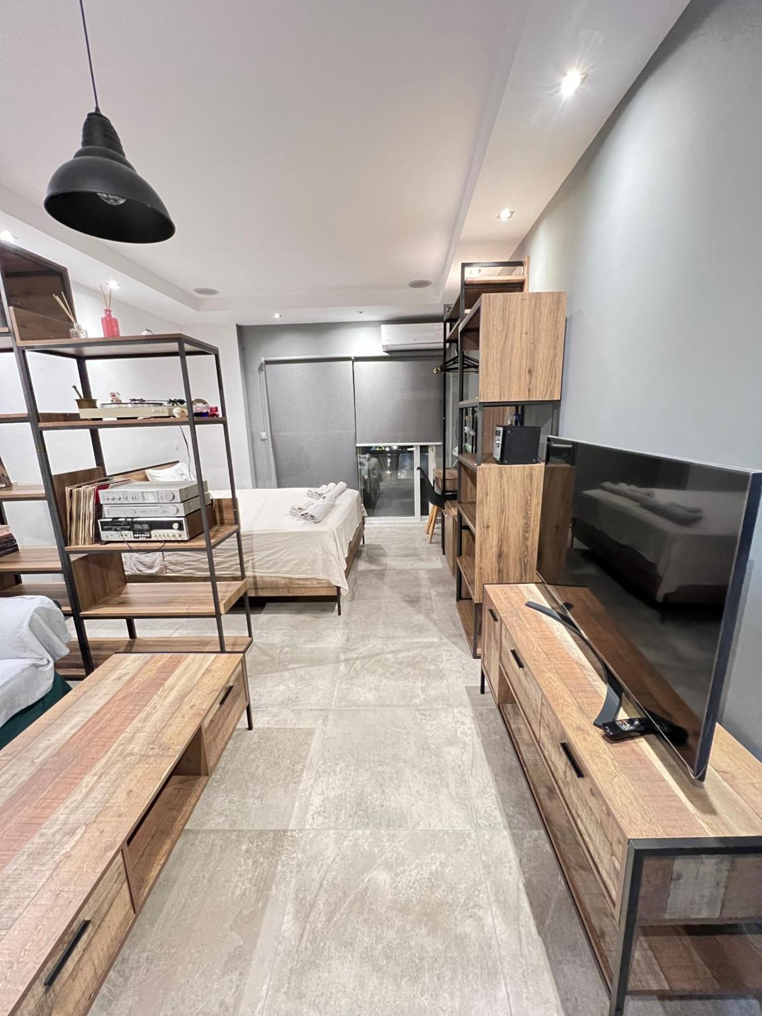 Modern Apartment In The Heart Of The City Alexandroúpolis Ngoại thất bức ảnh